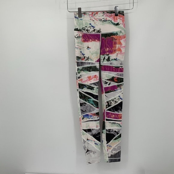 Lululemon high times leggings pigment wave white colorblock pink active yoga 2 - Picture 1 of 4